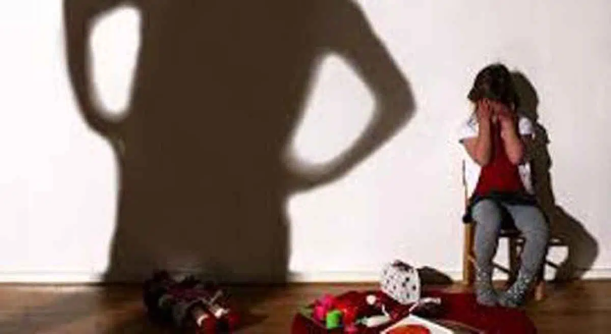 Moms, Cegah Anak dari Pedofil dengan 5 Cara Ini