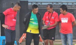 Pelatih Madura FC, Agus Yuwono Lakukan Hal Mengejutkan Manajemen