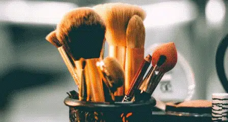 Pemula, 6 Fungsi Alat Makeup Ini Wajib Anda Ketahui