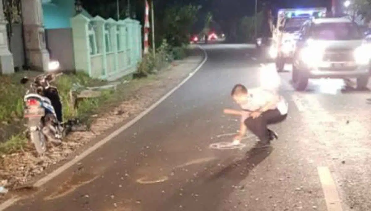 Tiga Kendaraan Terlibat Kecelakaan, Dua Mahasiswa Tewas di Madura