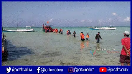 KM Santika Nusantara Terbakar, Korban Selamat Berhasil Dievakuasi Capai 294 orang