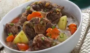 Resep Sop Buntut yang Praktis dan Bikin Nagih