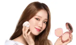 Tutorial Konturing Wajah dengan Cushion dan Bedak