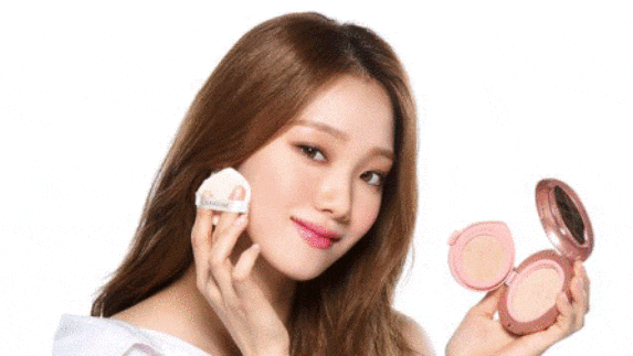Tutorial Contouring Wajah dengan Cushion dan Bedak