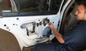 3 Penyebab Power Window Pada Mobil Tak Berfungsi