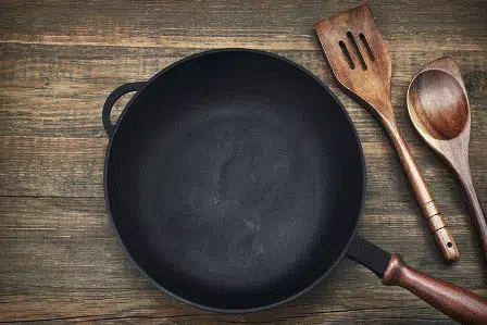 4 Cara Rawat Alat Masak Bahan Teflon Agar Awet
