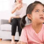 6 Cara Efektif Hadapi Si Kecil yang Keras Kepala