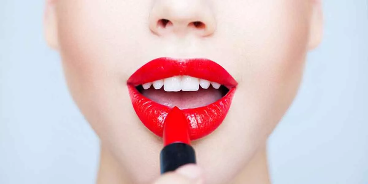 Begini Tips Menggunakan Lipstik Matte yang Tahan Lama