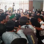 Aksi Aktivis HMI Bentrok dengan Keamanan Kampus UTM Bangkalan