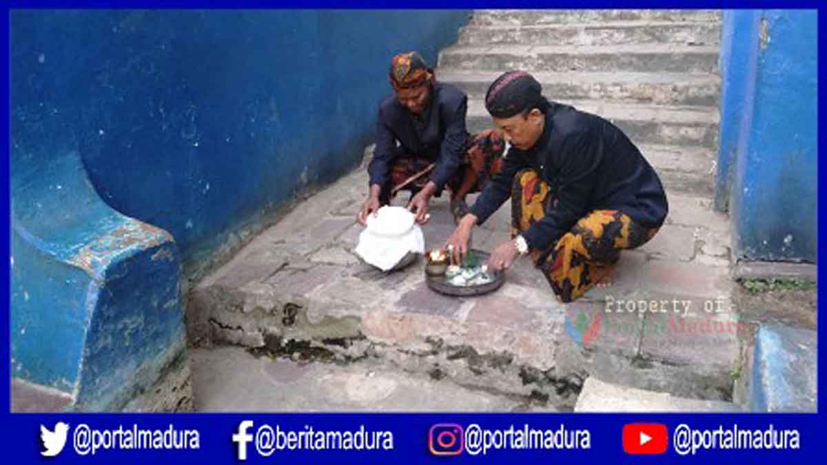 Persiapan Pencucian Pusaka Keraton Sumenep, Empu Keris Ambil Air Tujuh Sumber