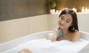 Ini Alasan Dilarang Mandi Setelah Makan