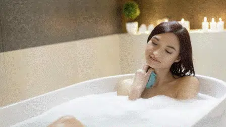 Ini Alasan Dilarang Mandi Setelah Makan