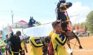 Isi KTS, SMAN 1 Lenteng Gelar Festival Layang-layang dan Pameran Kewirausahaan