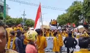 Live Gelombang Kedua Aksi Mahasiswa Tolak Revisi UU KPK dan RUU lainnya di Sumenep