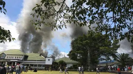 Unjuk rasa di Wamena Papua, fasilitas publik dibakar massa