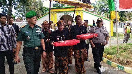 Pengembalian Pusaka Keraton Sumenep Diterima Wabup Fauzi