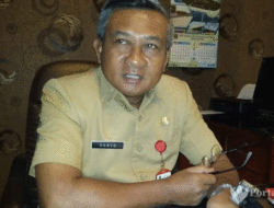 Jalan Menuju Pantai Lombang Rusak, Kadisparbudpora Sumenep : Tahun Depan Diperbaiki