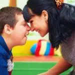 5 Jenis Terapi Anak Autis yang Efektif