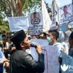 Tuntut Keadilan Hasil Pilkades, Warga Pamaroh Duduki Kantor Bupati Pamekasan