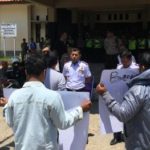 Warga Geruduk Dishub Bangkalan