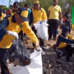 Hari Lingkungan Hidup Sedunia, Bupati Sumenep Pimpin Bersih-bersih Pantai