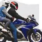 6 Cara Aman Jadi Penumpang Sepeda Motor