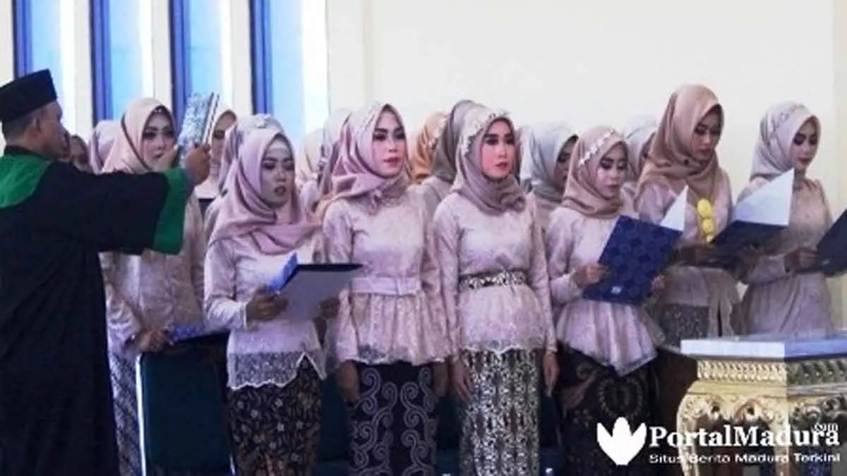 Unija Gelar Pelantikan dan Sumpah Profesi Ners dan Bidan
