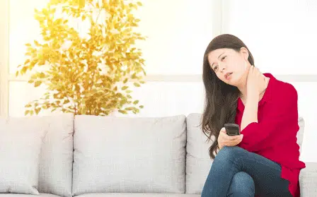 4 Cara Redakan Rasa Sakit di Leher