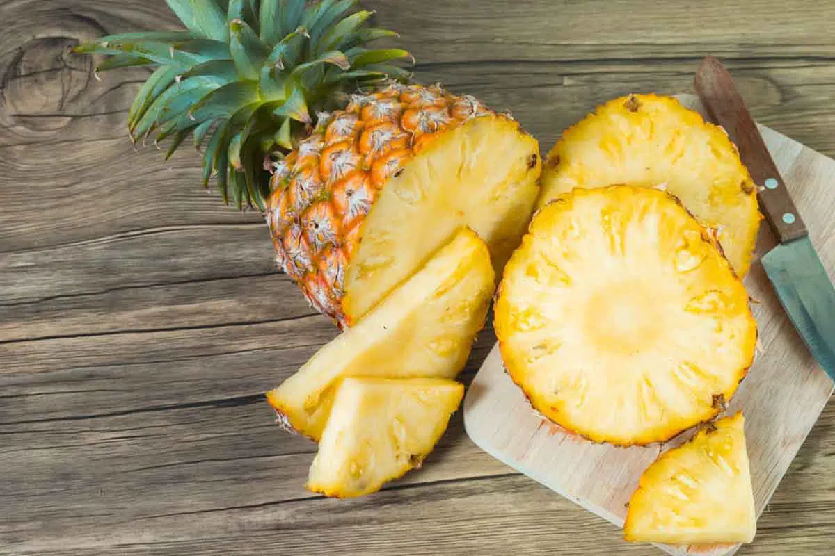 Kenali, 5 Manfaat Buah Nanas yang Jarang Diketahui