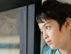 5 Tanda Anak Alami Perundungan Online, Orang Tua Hati-hati!