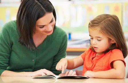 7 Cara Efektif Mendidik Anak Agar Disiplin di Era Modern