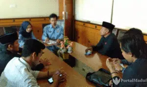 Aktivis Sampang Telanjangi Pengelolaan DD, Belanja ATK Desa Capai Rp 2,2 Miliar