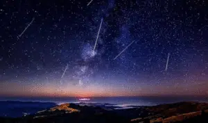 Ayo Saksikan! 2 Hujan Meteor Akan Terjadi Pekan Ini