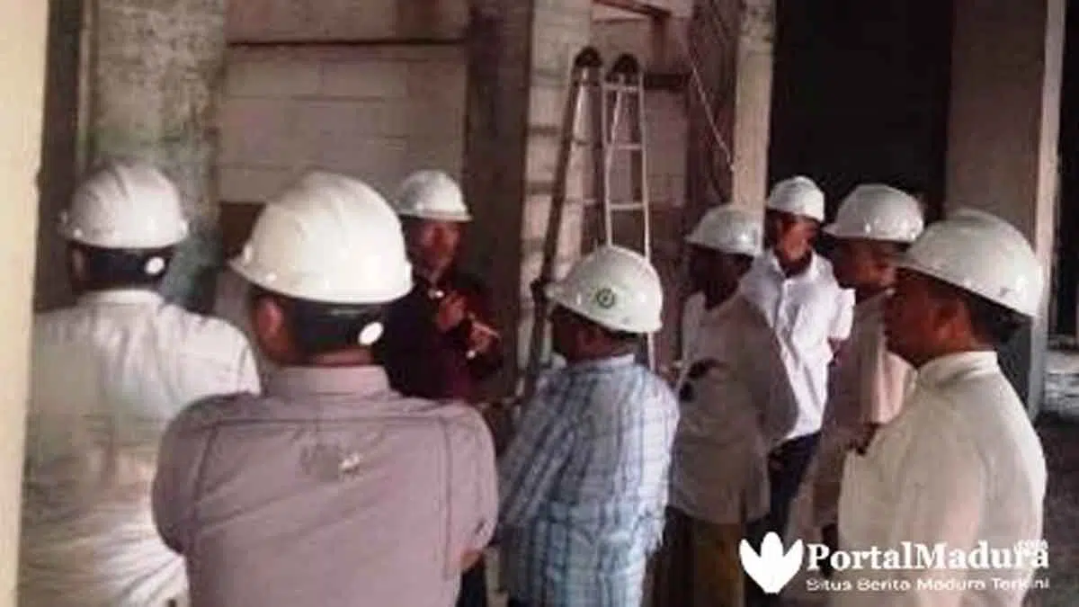 Komisi C Sidak Pembangunan Gedung DPRD Bangkalan