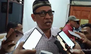 Harga Garam Murah, Petambak Datangi Kantor Dewan Sumenep