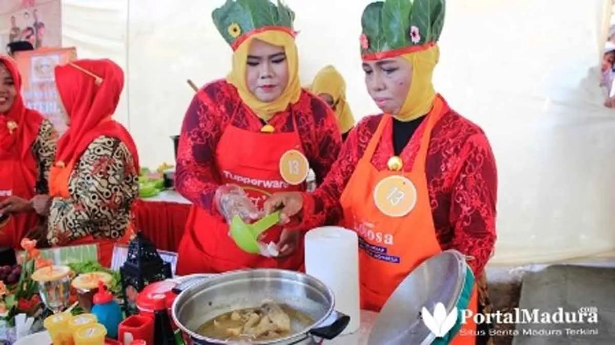 Libatkan Mertua dan Menantu, Lomba Masak Kaldu Kokot Warnai Festival Kuliner 2019