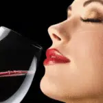 Minum Alkohol Berlebihan Bisa Bikin Wajah Anda Cepat Keriput