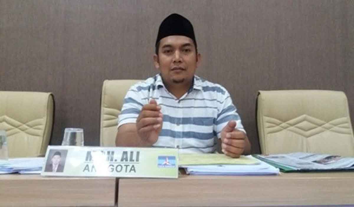 Legislator Sebut Pembangunan Pamekasan Gagal