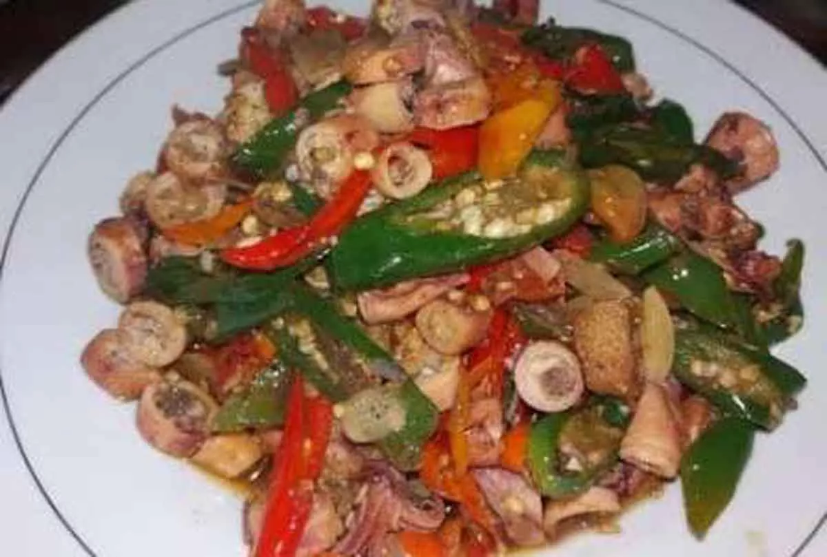 Resep Oseng Cumi Asin Cabai Hijau yang Bikin Nagih