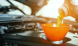 Perbedaan Oli Sintetis dan Non Sintetis yang Jarang Diketahui