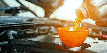 Perbedaan Oli Sintetis dan Non Sintetis yang Jarang Diketahui
