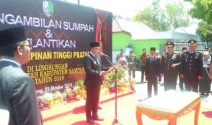 Tak Lazim! Sumpah Jabatan Eselon II di Area Pemakaman