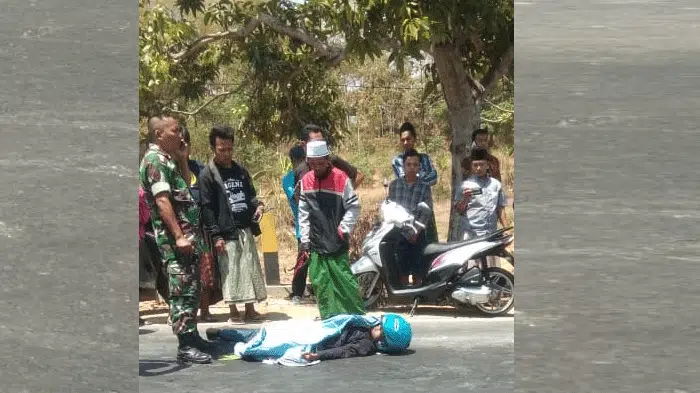 Dilindas Truk, Pemotor di Pamekasan Tewas