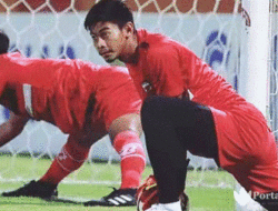 Satria Tama Gagal ke Padang,  Gantikan Ridwan