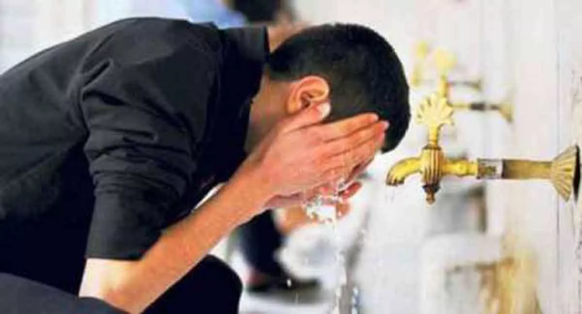 5 Kesalahan Saat Wudu Yang Sering Tak Disadari - Portalmadura.com 5 Kesalahan Saat Wudu yang Tak Disadari