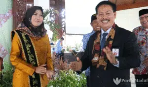 Perpustakaan Nasional Kukuhkan Istri Bupati Pamekasan Sebagai Bunda Baca