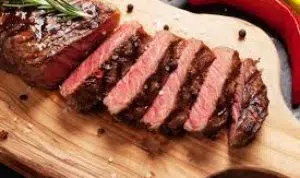 5 Dampak yang Terjadi Ketika Anda Kebanyakan Makan Daging