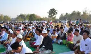 Krisis Air Bersih, Warga Sampang Gelar Salat Istisqa dan Doa Minta Hujan