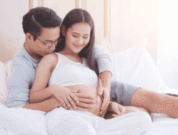 3 Cara Jaga Keintiman Pasangan Saat Hamil