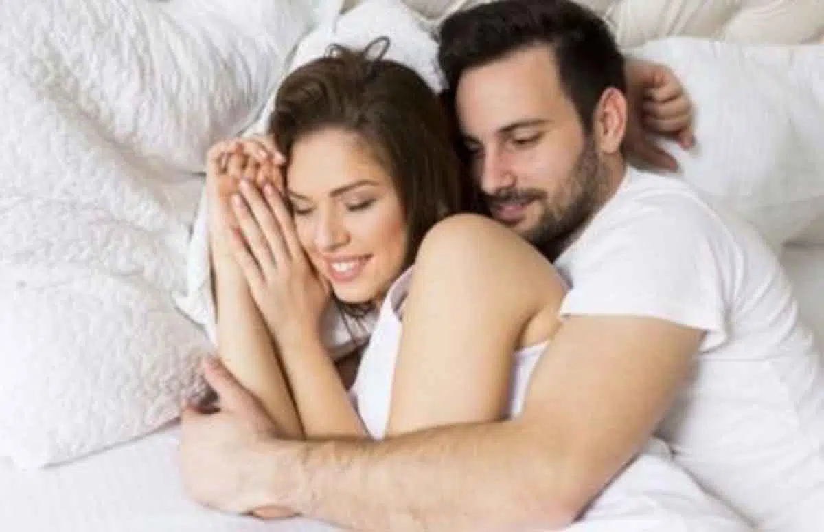 3 Gaya Bercinta Pelepas Stres, Apa Saja?